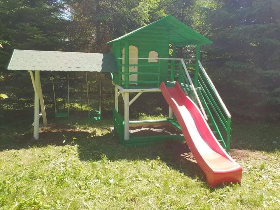 Vila Piricske Pihenohaz Ciceu Exteriér fotografie